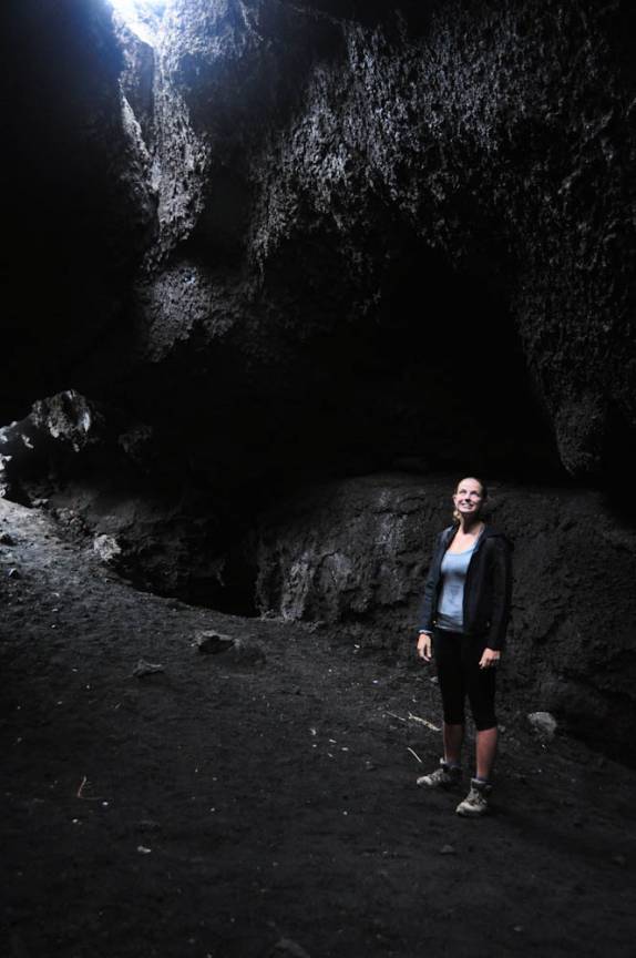 Caldeira de lava com pouco mais de um ano de idade, no vulcão Pacaya, próximo à Antigua, na Guatemala